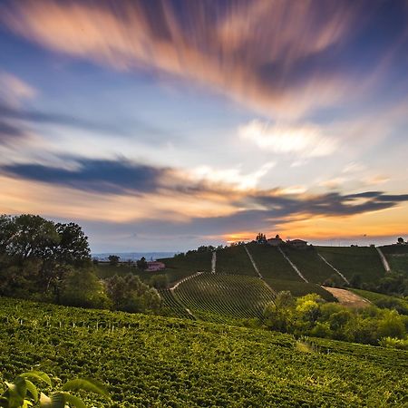 Willa Azienda Agricola Simone Cerruti - Moscateria Castiglione Tinella Zewnętrze zdjęcie