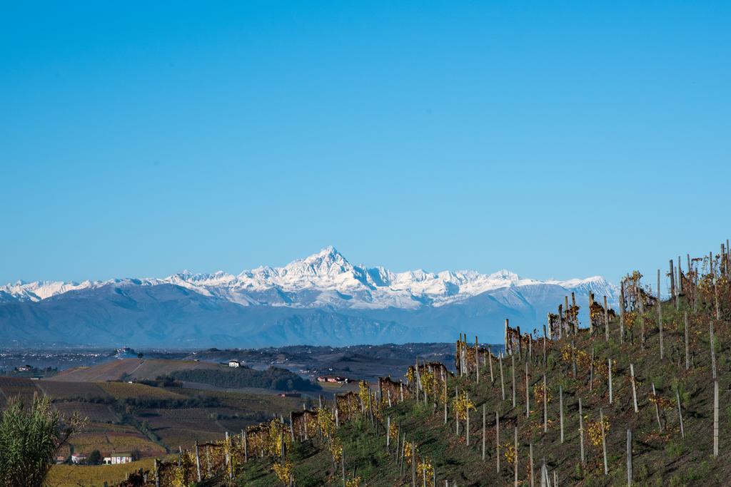 Willa Azienda Agricola Simone Cerruti - Moscateria Castiglione Tinella Zewnętrze zdjęcie