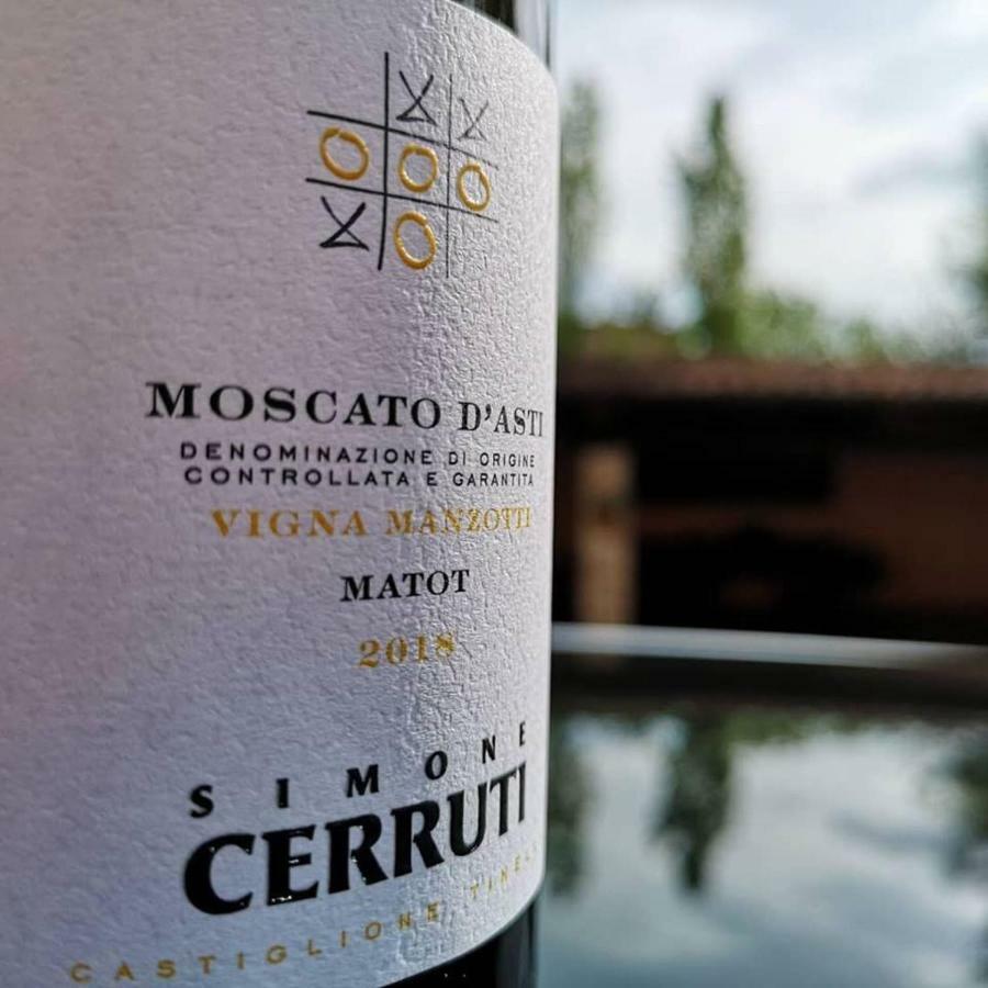 Willa Azienda Agricola Simone Cerruti - Moscateria Castiglione Tinella Zewnętrze zdjęcie